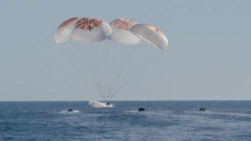 Девять месяцев в космосе: застрявшие на МКС астронавты NASA вернулись на Землю