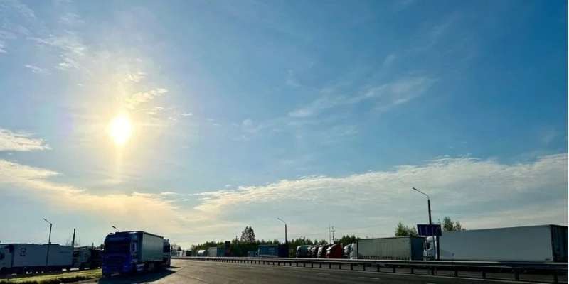 Блокування кордону. Що відбувається на пунктах пропуску — головне