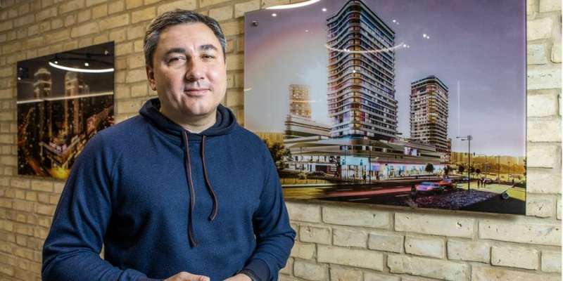 «Після війни населення Києва зросте на 1−1,5 мільйона». Партнер Хмельницького і Черновецького про Більшовик, корупцію в ЄС і ТРЦ у Криму