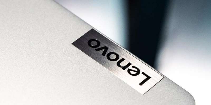 Прибуток Lenovo у третьому кварталі знизився на 54%