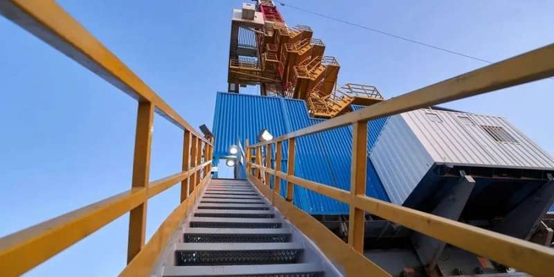 Із них сім іноземних. 25 компаній хочуть видобувати нафту та газ в Україні