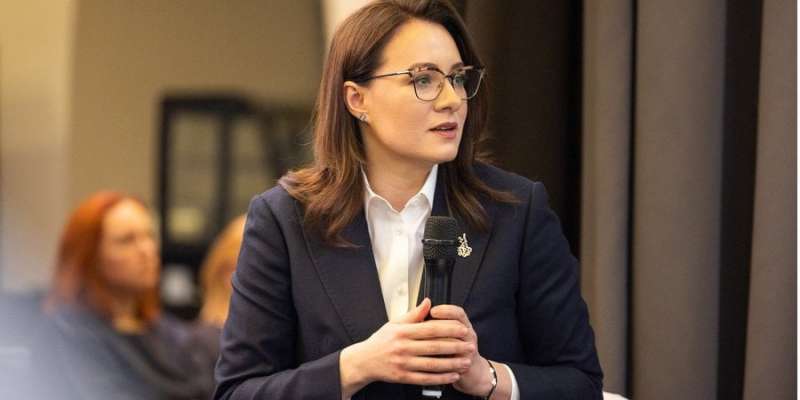 Півтора мільйона вчителів без зарплати. Віцепрем'єр Свириденко розповіла, що чекає на Україну без допомоги Заходу — FT