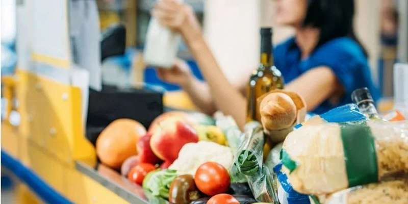 Залишилося кілька днів. Через блокування кордону в Україні злетять ціни на продукти