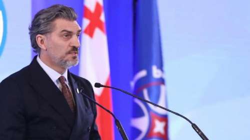 Один кандидат и 300 избирателей: в Грузии сегодня пройдут выборы президента