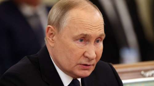 "Все свистит у виска. И секунды, и пули": Путин заявил, что россиянам нужна "движуха" (видео)