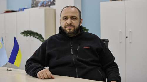 В Украине завели уголовное дело против министра обороны