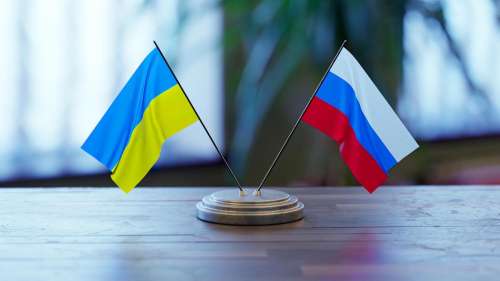Трамп анонсировал встречу России, Украины и США в Саудовской Аравии