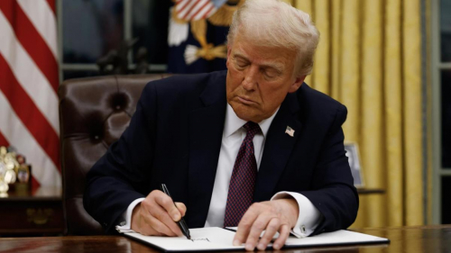 Трамп продлил антироссийские санкции на год